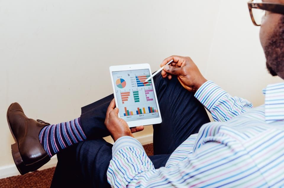 Suivi des coûts sur une tablette